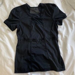 Lululemon tee